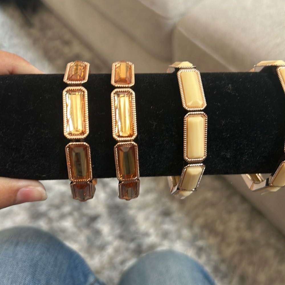 Stretchable bracelet - Picture 7 of 7